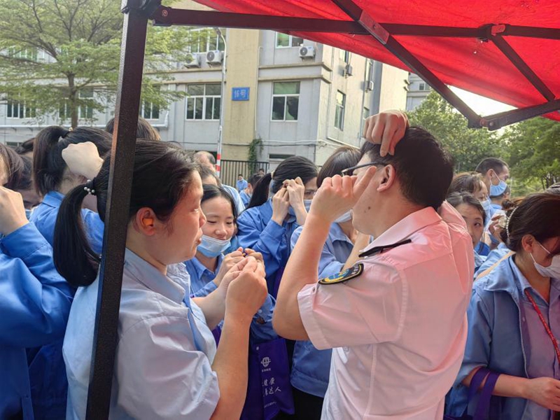 跑出健康龍崗加速度!龍崗區(qū)職業(yè)健康快車進企業(yè)系列活動再添光彩